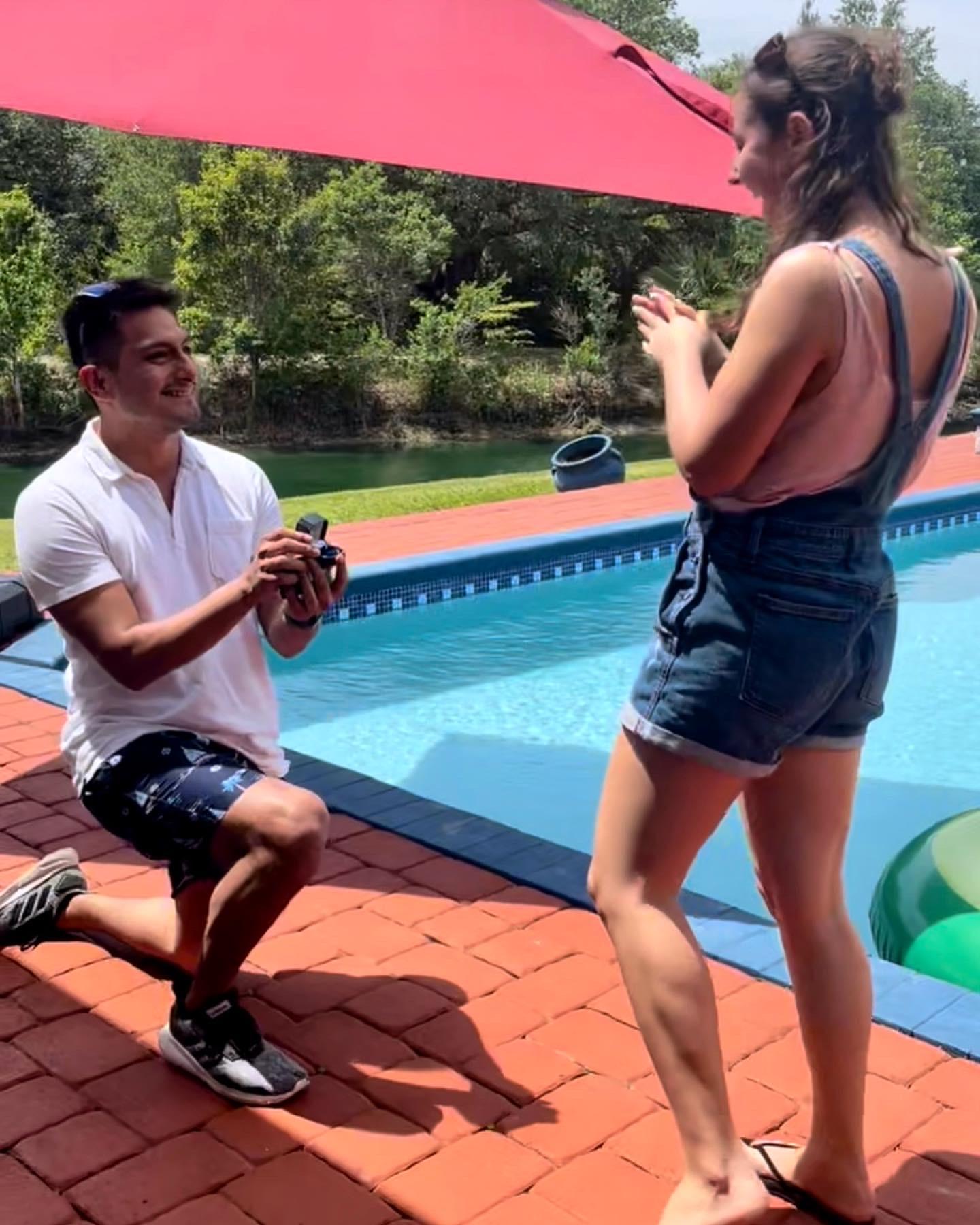 The Wedding Website of Lexi Knopf and Ari Blonder