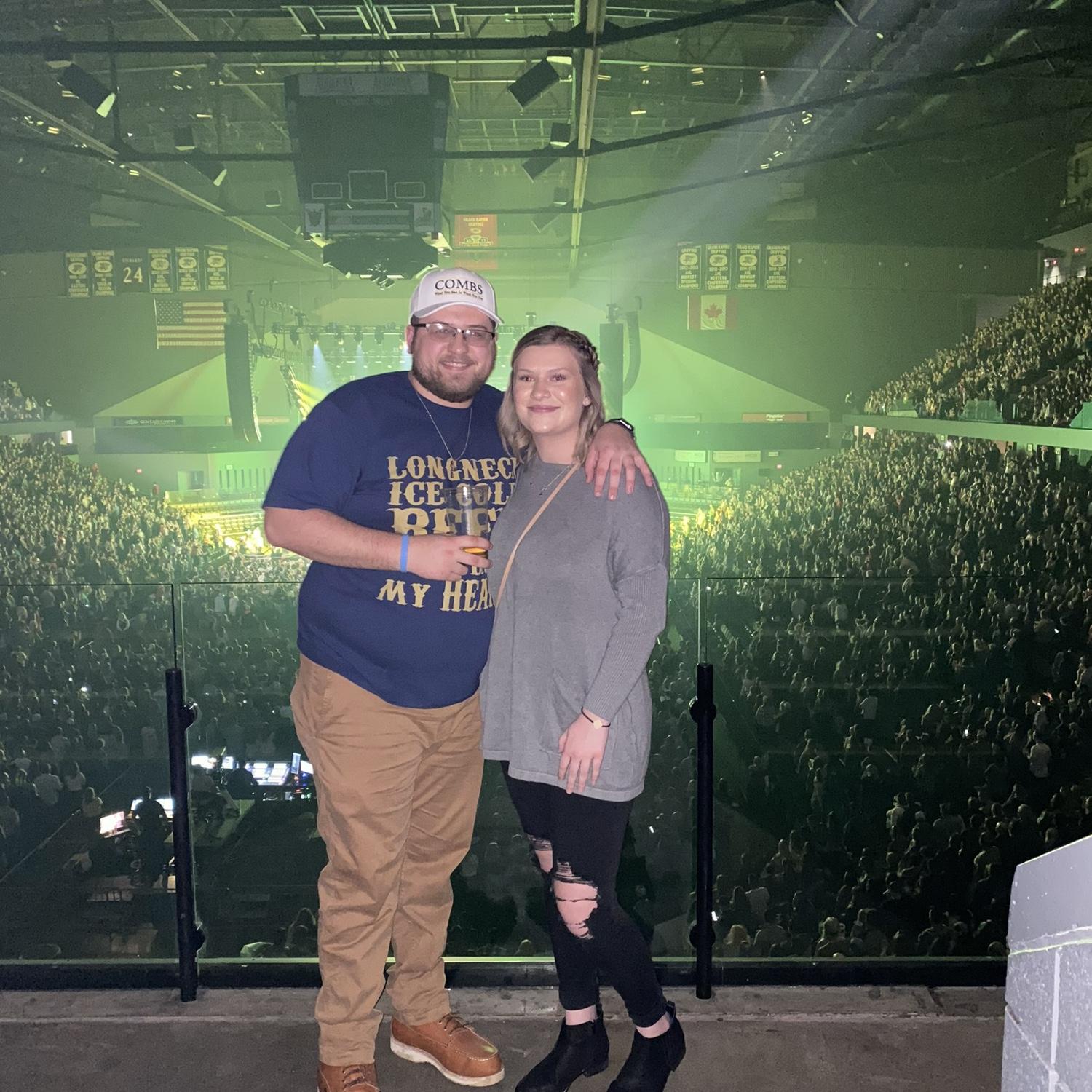 Luke Combs, again!!