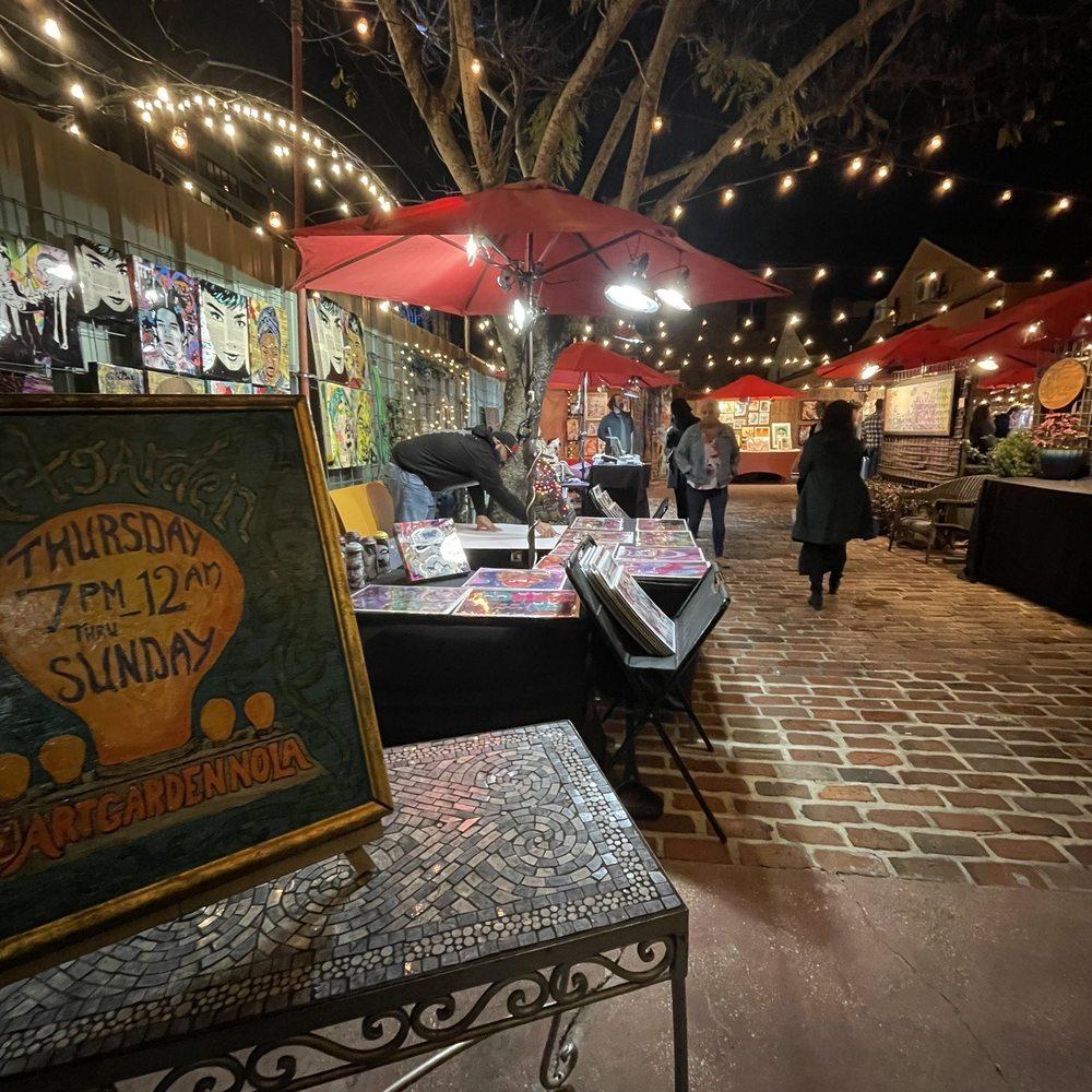 The Night Art Market
