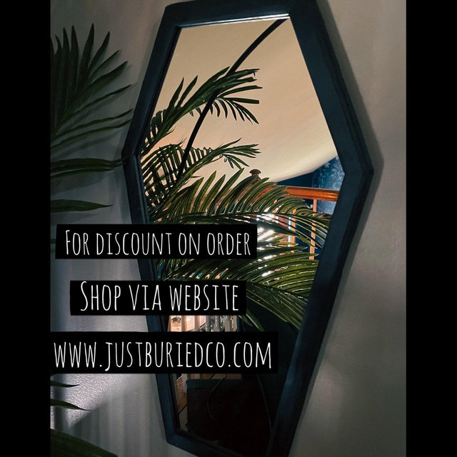 2 Ft Coffin Mirror
