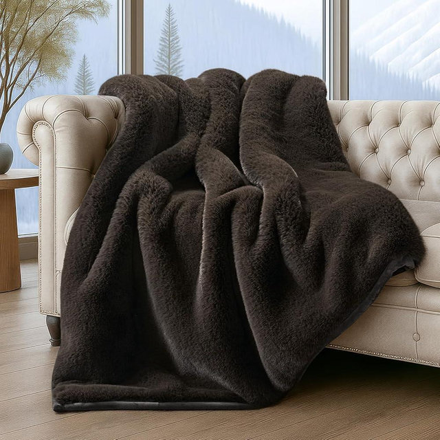 EVERGRACEHOME Luxury Soft Faux Chinchilla Fur Throw Blanket for Couch, Warm Thick Heavy Winter Throw Blanket 1220GSM for Bed, Fluffy Cozy Mink Blanket with Reversible Velvet, Espresso Mink, 60"x80"