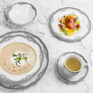 Elizabeth 57-Piece Wavy Edge Gold Trim Dinnerware Set, Service for 8