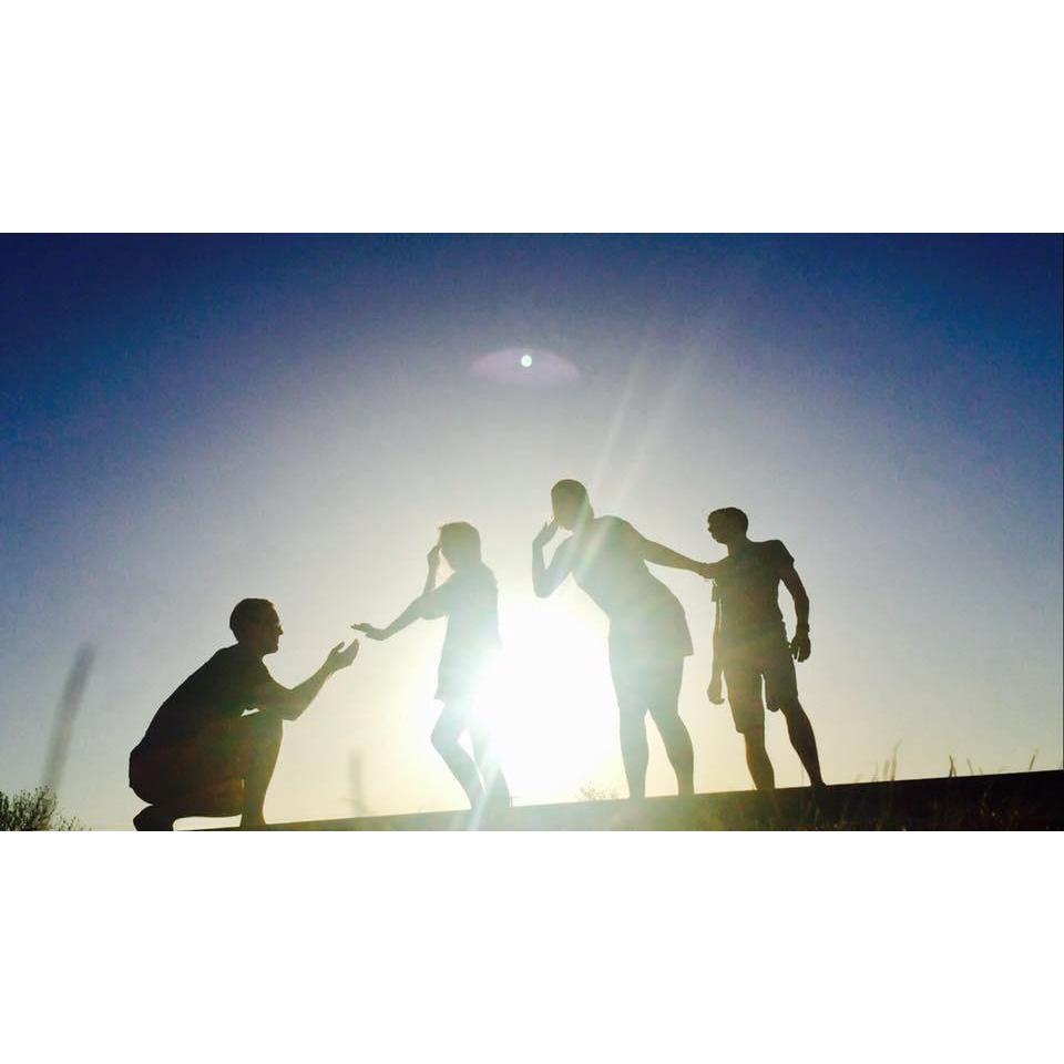 05 . 18 . 19
During Summer Session '17, Zach jokingly got down on one knee and asked me to marry him. Who knew that EXACTLY  3 years later we'd be taking our engagement photos!