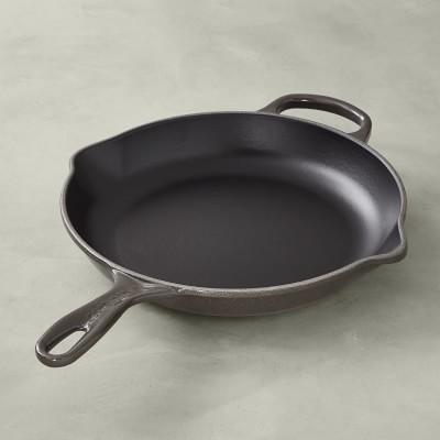 Le Creuset Signature Fry Pan, 10 1/4", Midnight Grey