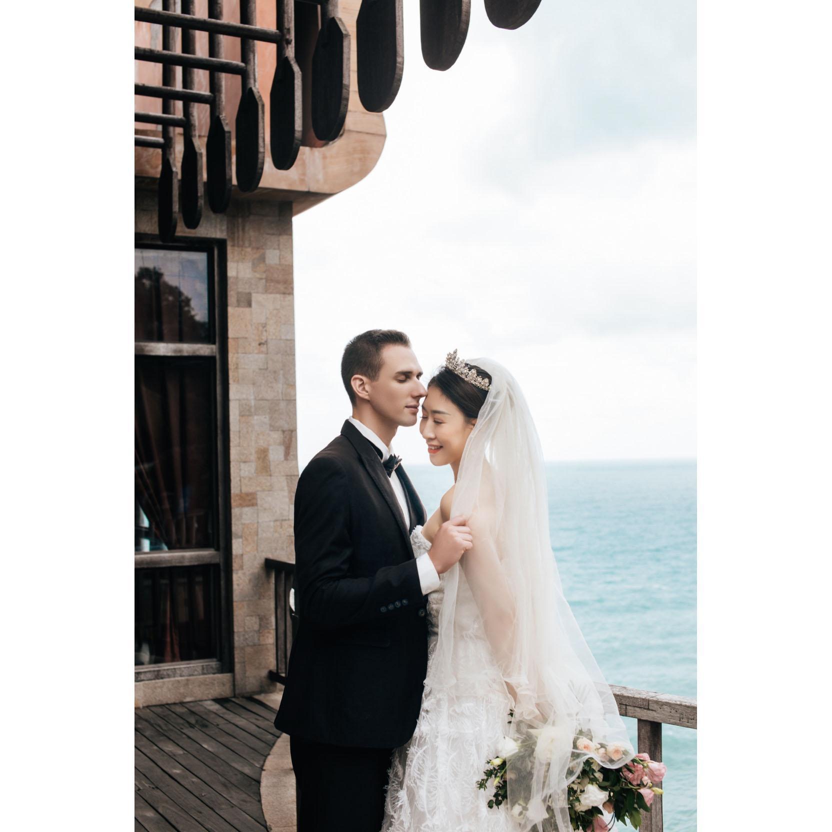 11/30/2019 pre-wedding photo shoot in Sanya, China