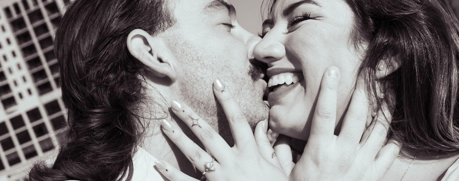 The Wedding Website of Zoë Kasper and Scotty Crane