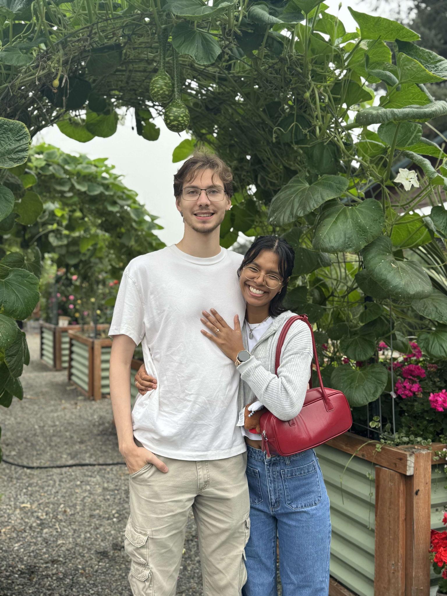 ff360064-a963-4413-93a2-f0e9905b8044