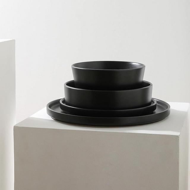 Stone Lain Celina Modern Stoneware 32-Piece Dinnerware Set, Cereal and Dinner Bowls, Dinner Plates, Salad Plates, Plates and Bowl Set, Dish set for 8, Black