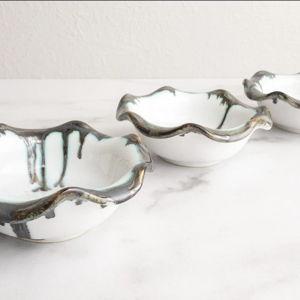 Mini Ruffle Bowl