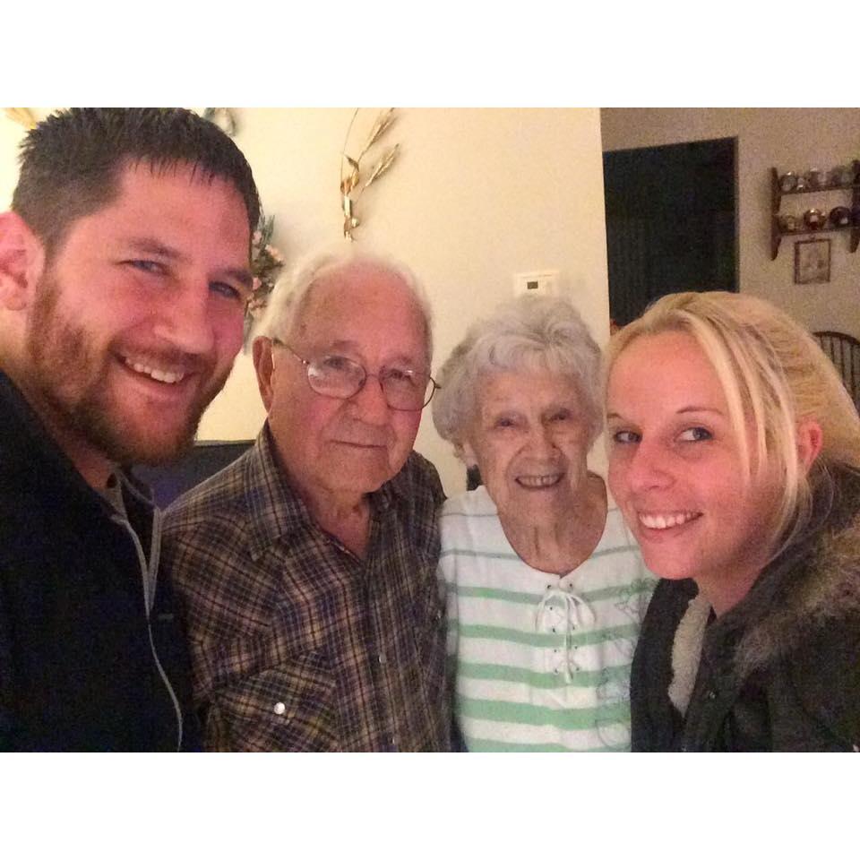 Selfie with Tim's grandparents <3
1/2016