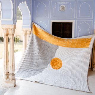 New Moon 3-Piece Quilt Set