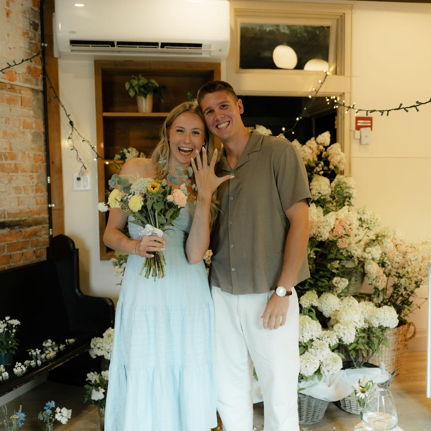We're engaged!!!