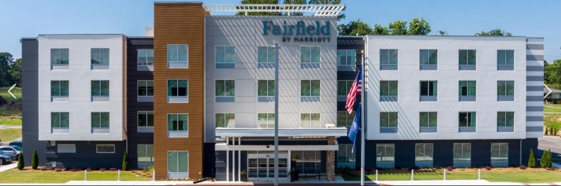 The Wedding Website of Madalyn Fuller and Luke Weaver