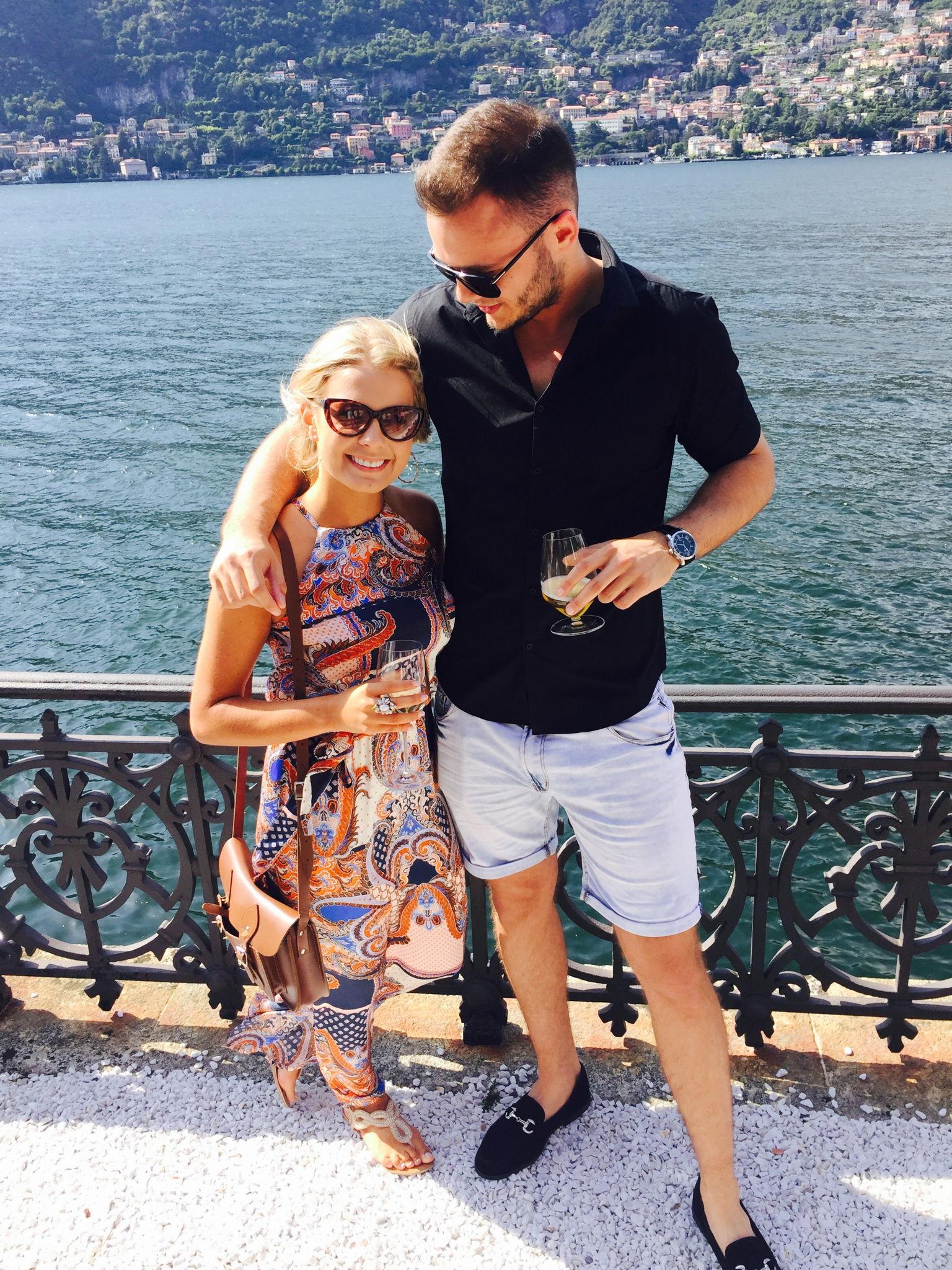 The Wedding Website of Louise Tallboy-Wood and Robert Gibbons