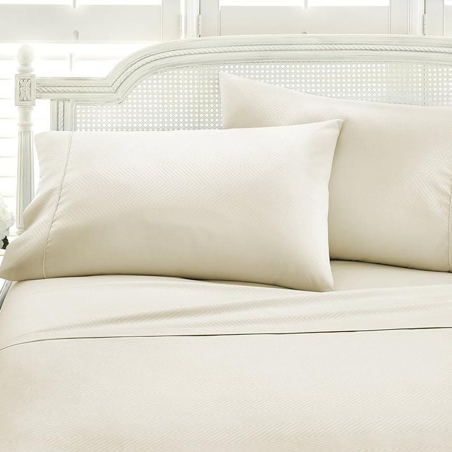 ienjoy Home Embossed 4 Piece Sheet Set, Queen, Chevron Cream