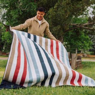 Water-Resistant Outdoor XL Blanket Tote