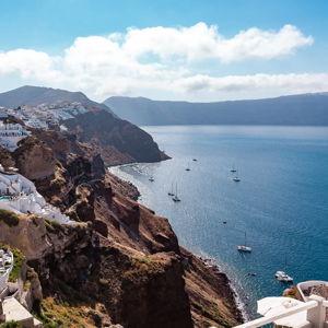 Honeymoon Experience: Catamaran Cruise in Santorini