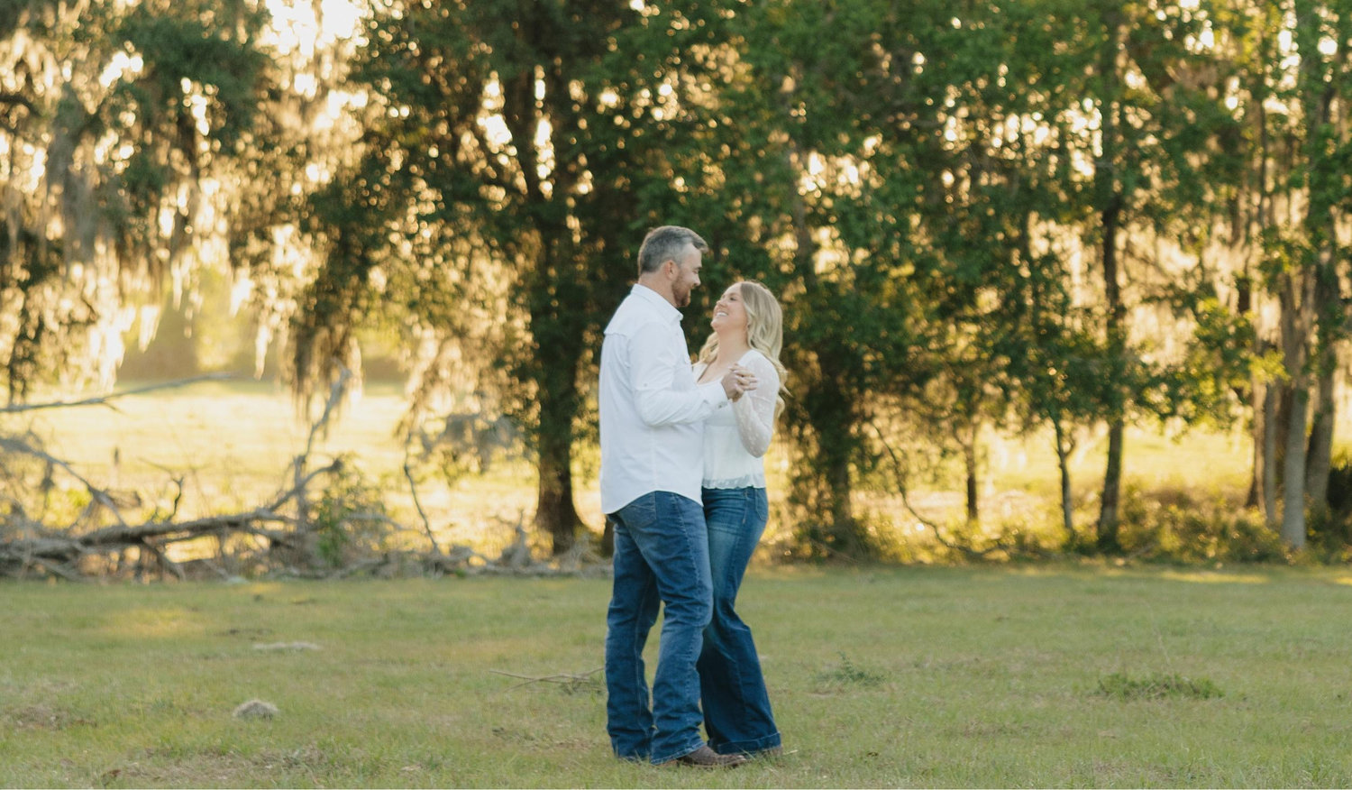The Wedding Website of Alyssa Ohmstede and Heath Smith