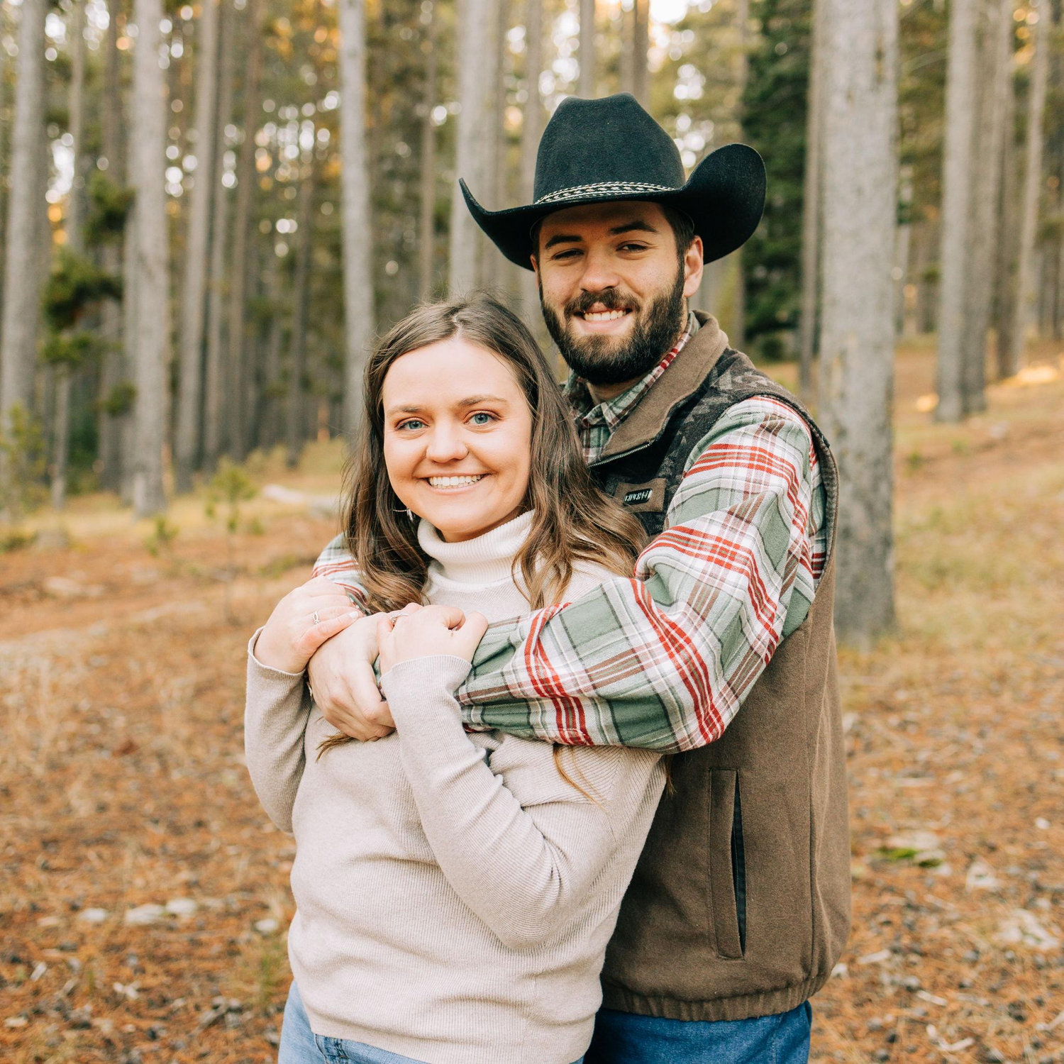A special thanks to Hayden Esau Photography for this engagement picture!