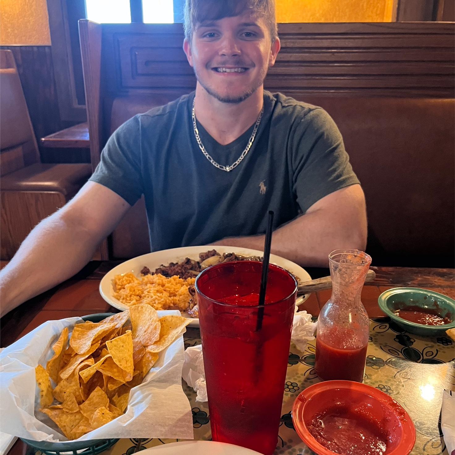 First date💕