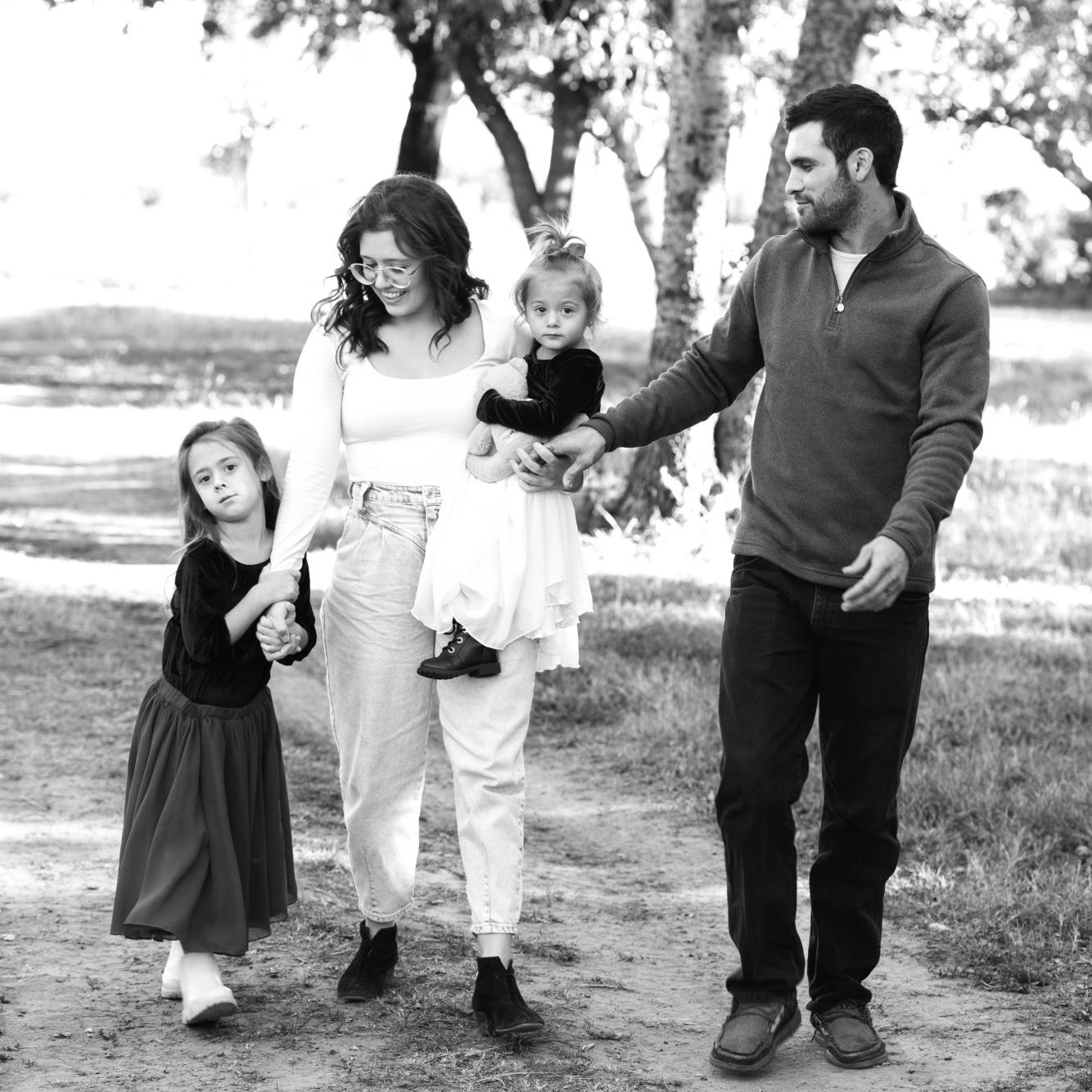 Winter Family Photos // Buffalo Gap, TX