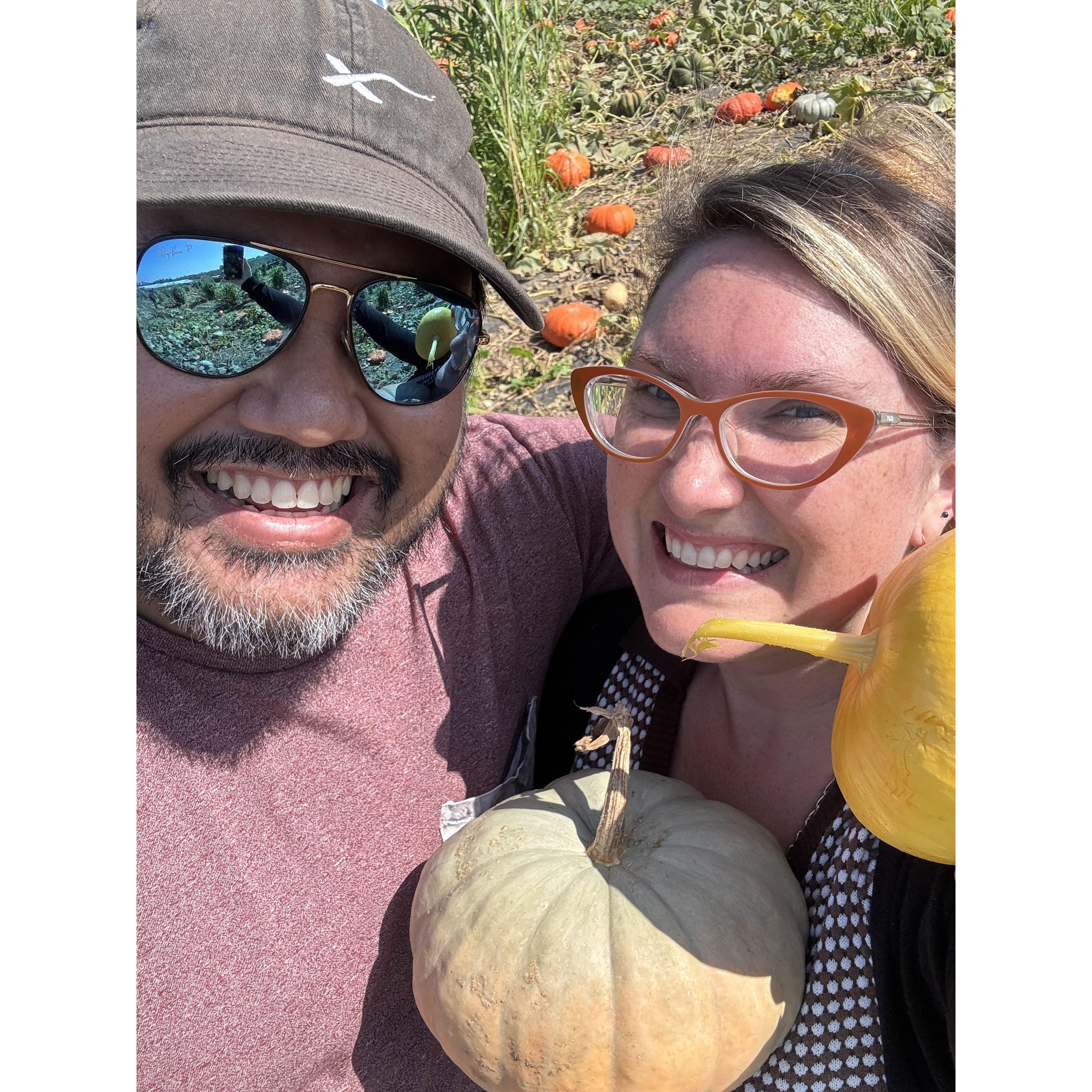 Picking out our pumpkins for the 2023 spooky szn!