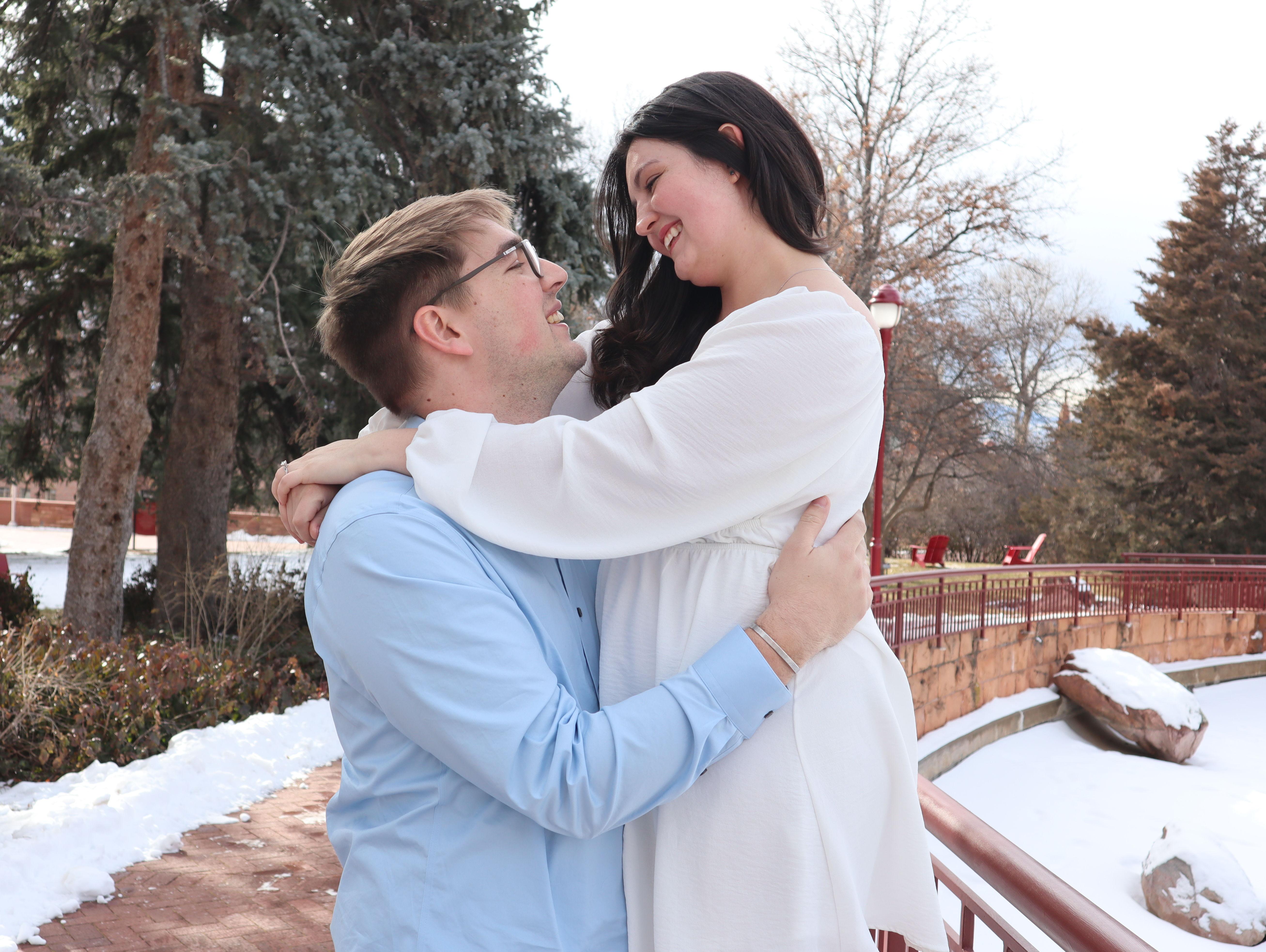 The Wedding Website of Amanda Martinez and Spencer Anderson