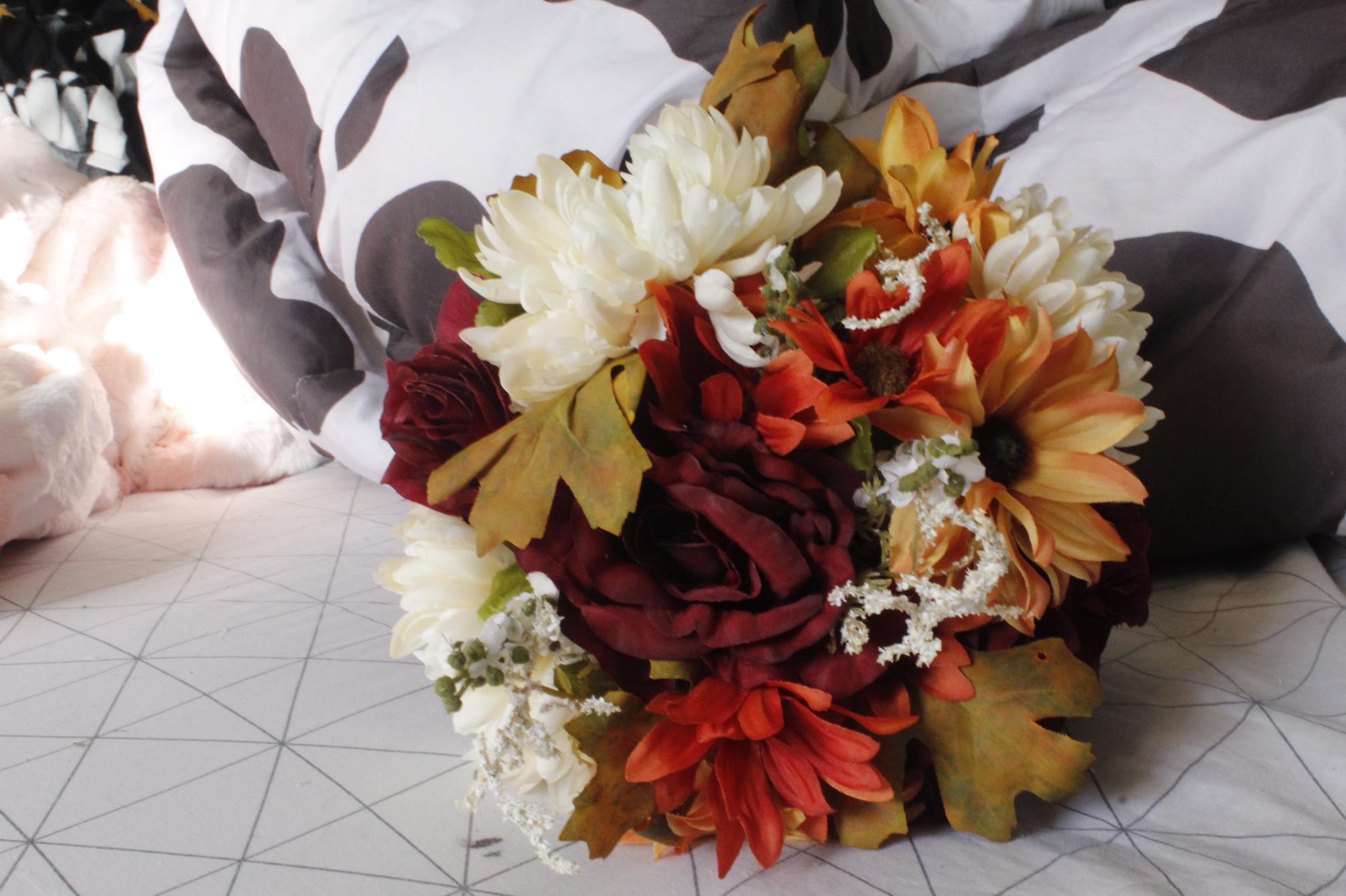 Bridesmaid's bouquet.