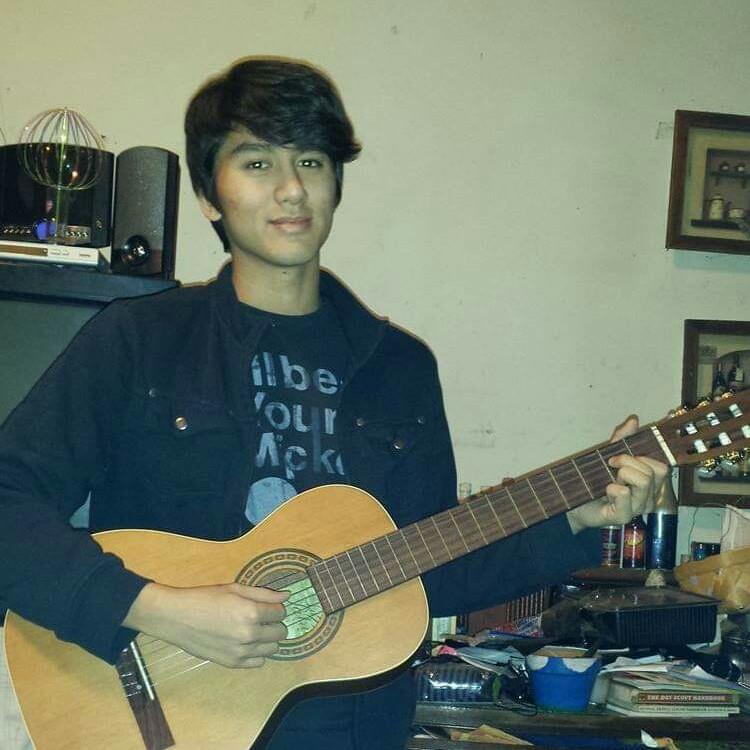 Liz gave Jeremiah a guitar to keep him busy during his recovery.