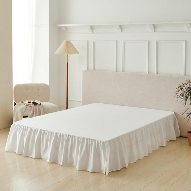 Bed Skirt Queen Size Ruffled Bed Skirt with Split Corners, Queen Bed Skirts 22 Inch Drop with Platform, White, 22'' Queen