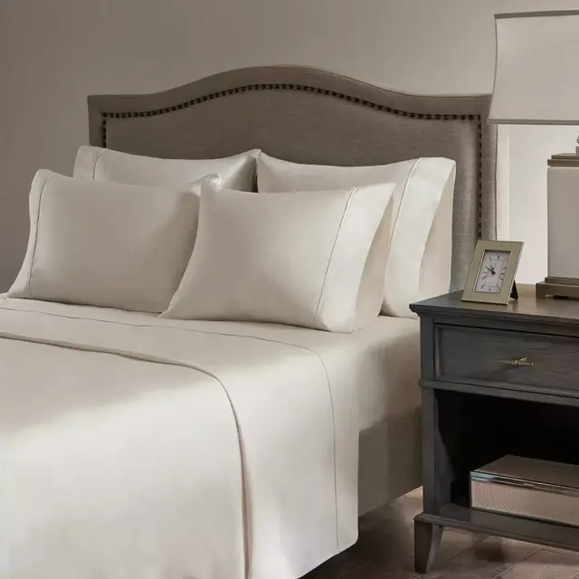 Madison Park Hotel 800-Thread-Count Cotton Rich Split King Sheet Set in Ivory