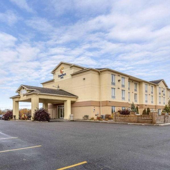 Comfort Inn Parking Lot