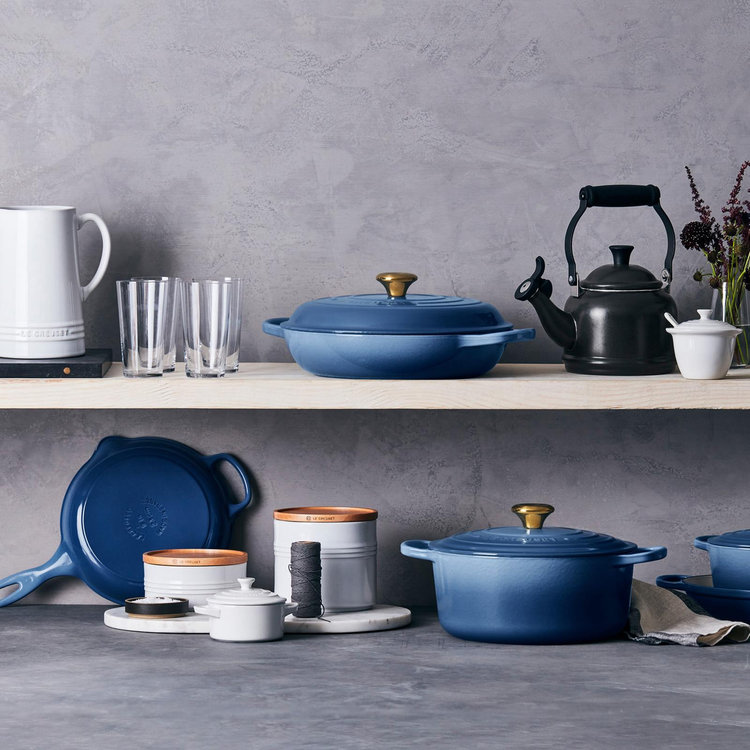 Le Creuset, Short Canister with Wood Lid | Zola