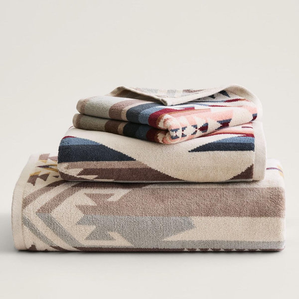 WHITE SANDS TOWEL COLLECTION