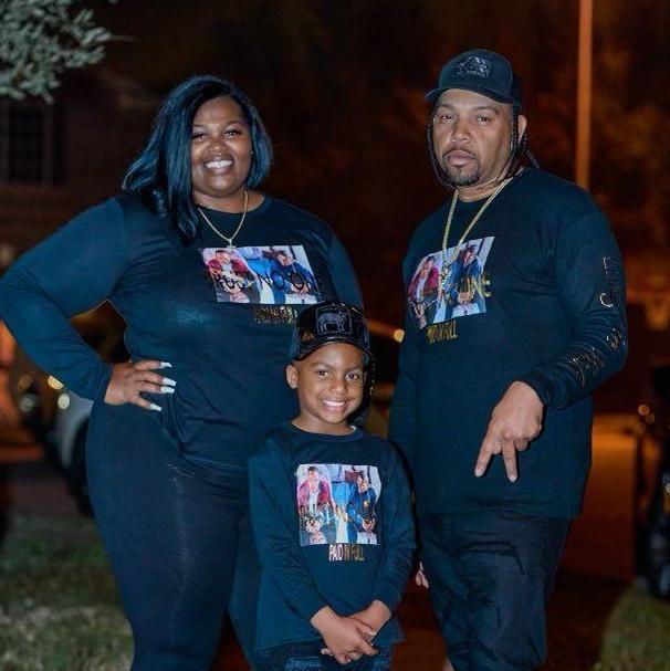De'Andria Steward (Poo), her partner John Alexander with their son, Kaisan.