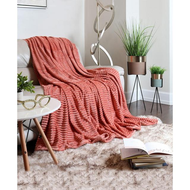 Nestl Cut Plush Lightweight Super Soft Fuzzy Luxury Bed Blanket, Twin