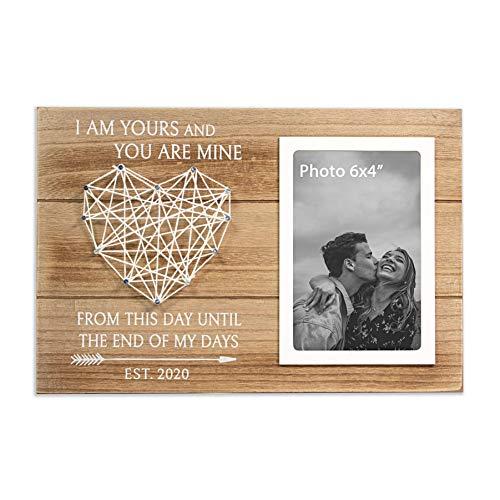 VILIGHT Couples Picture Frame I Am Yours est 2020 - Bride and Groom Gifts for Wedding and Engagement - Engaged Present for Fiancé and Fiancee - 4x6 Photo