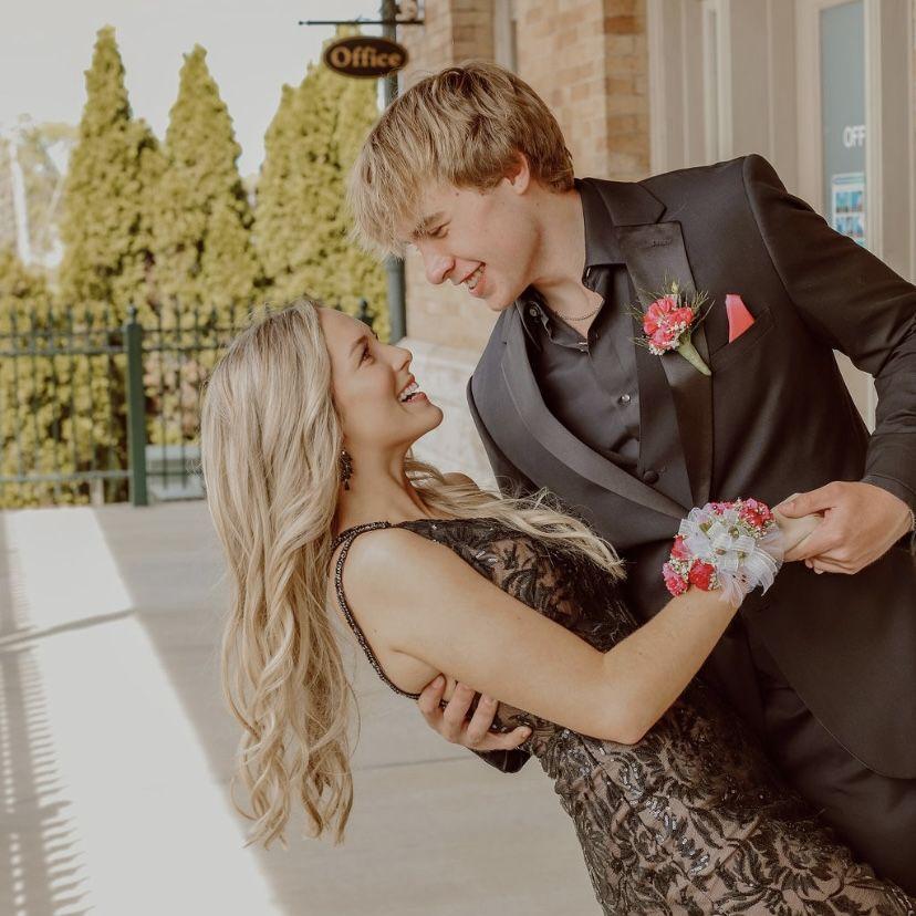 Chana's senior prom