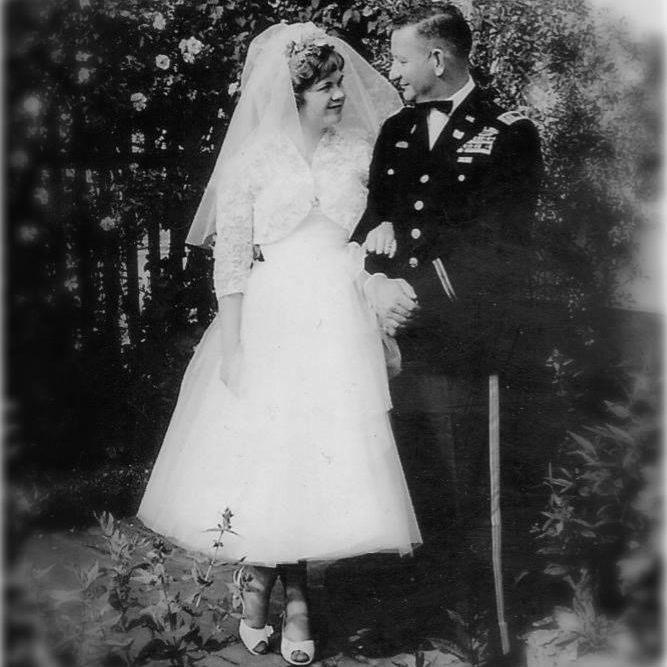 Ruth & Jesse Newhouse were married 35 years! They married on July 10, 1962 in Volkach, Germany.