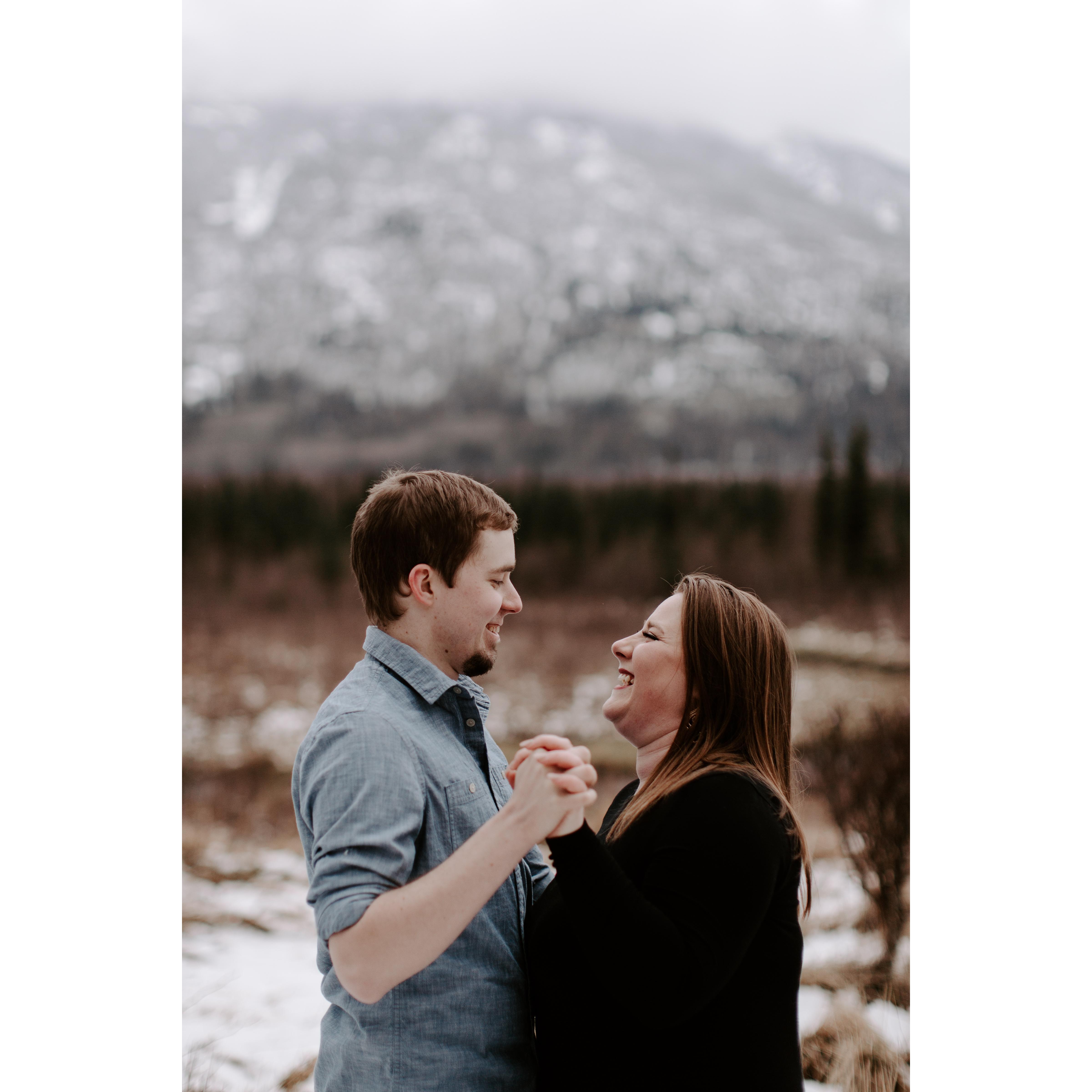 Engagement photos done in Alaska at Eagle River Nature Center by the amazing Sarah French.
Instagram: @sarah.french.photo
Facebook: @Sarah French Photo
Website: sarahfrenchphoto.com