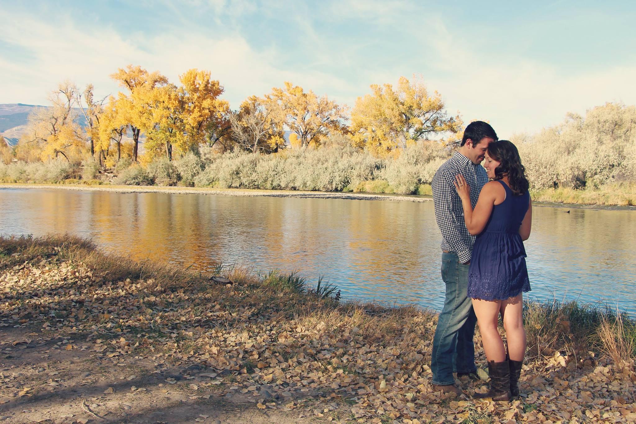 The Wedding Website of Emily Pizzale and Taylor Caiola