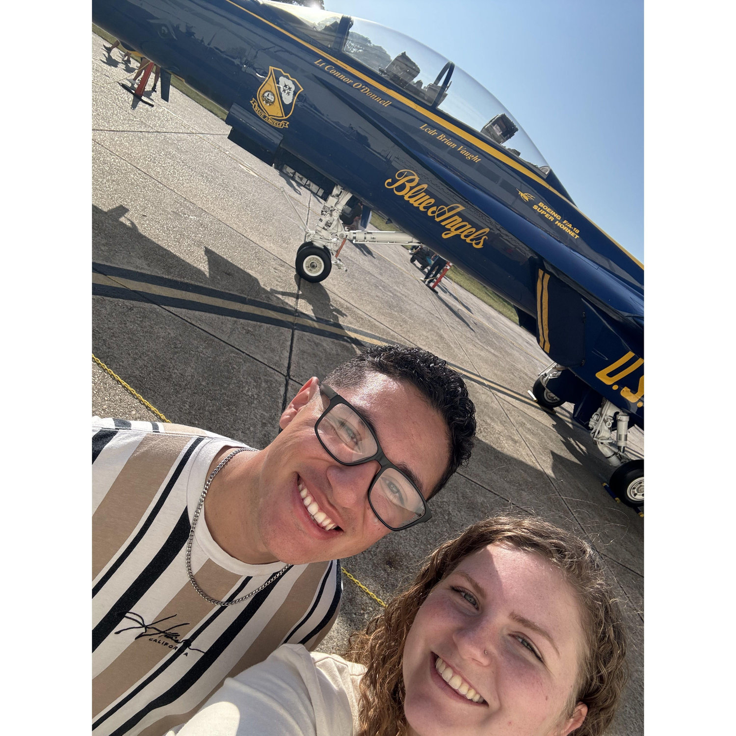 Date to Watch the Blue Angels and the Thunderbirds
