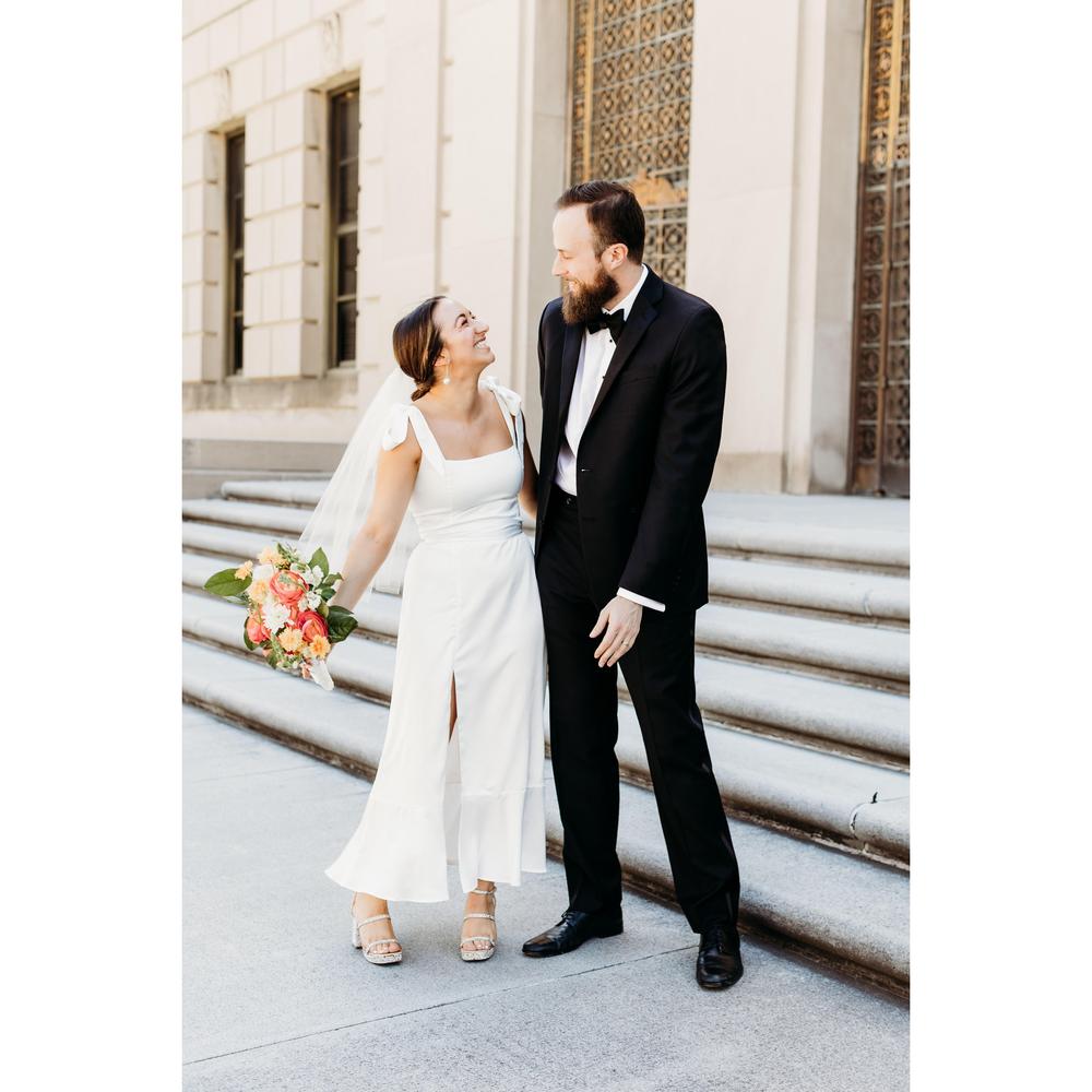Carly Kennedy and Kyle Fitzgerald's Wedding Website, image size:1000x1000