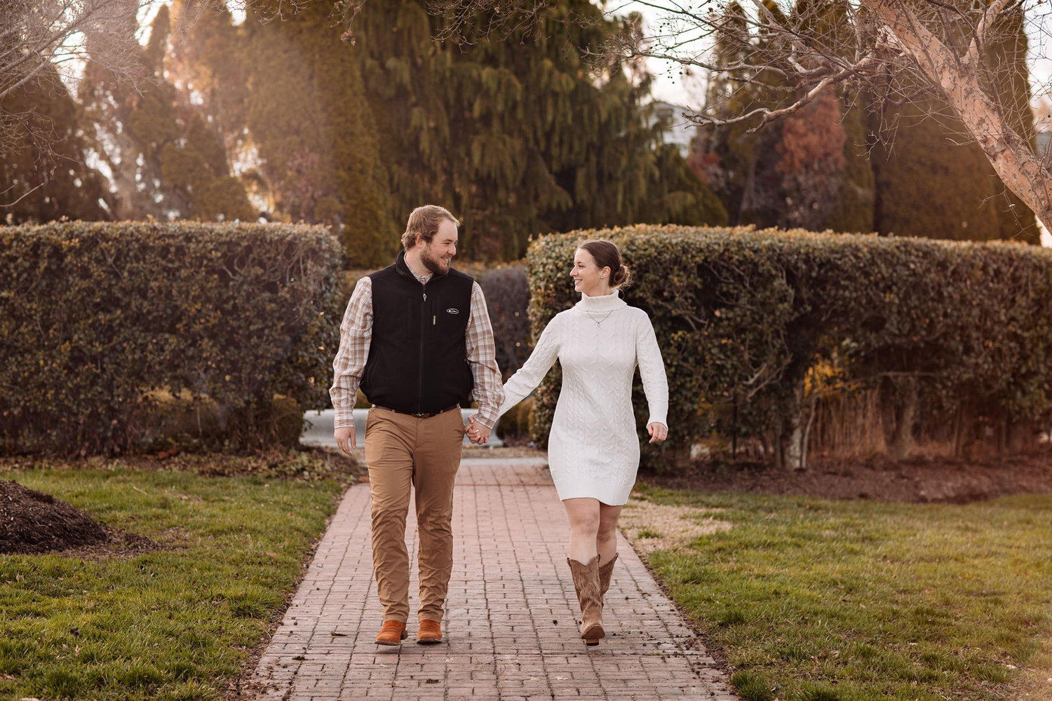The Wedding Website of Lauren Burnham and Josh Kopeck