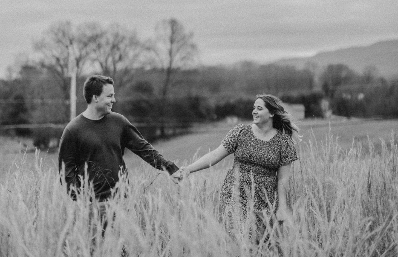 The Wedding Website of Hannah Hawk and Oakley Powers