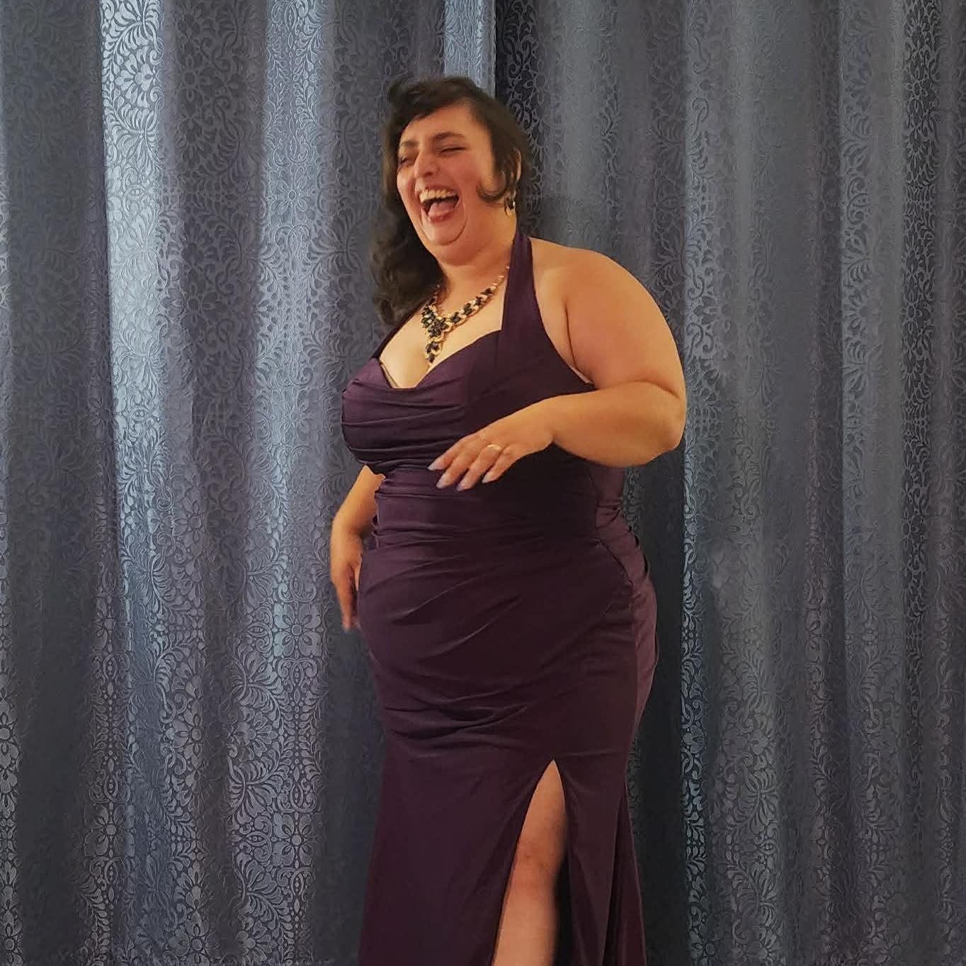 Genuine laugh from Rachael during her photo op