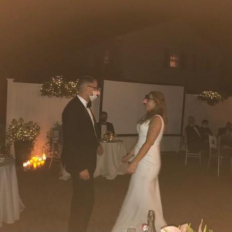 Recreating a Donna and Scott wedding moment